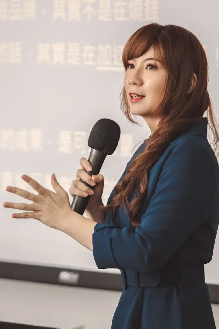 品牌行銷王后 IRIS
